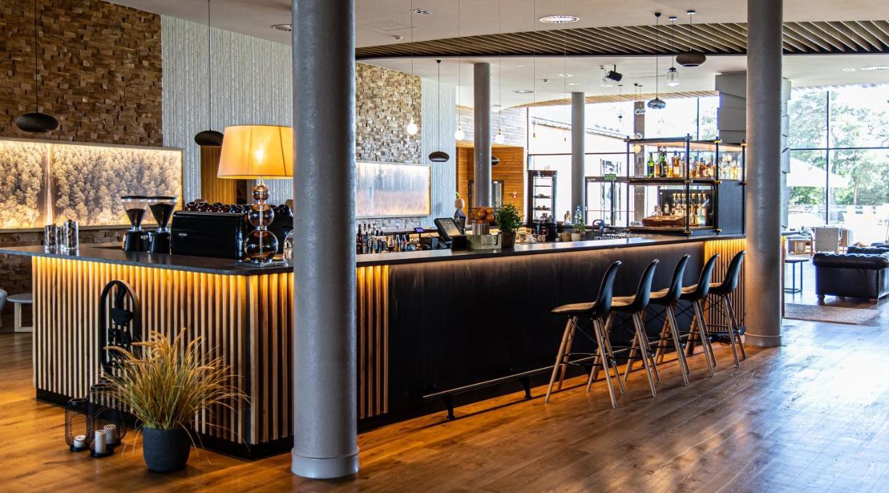 Hotel Marina Club Olsztyn  Exterior photo The bar at the hotel