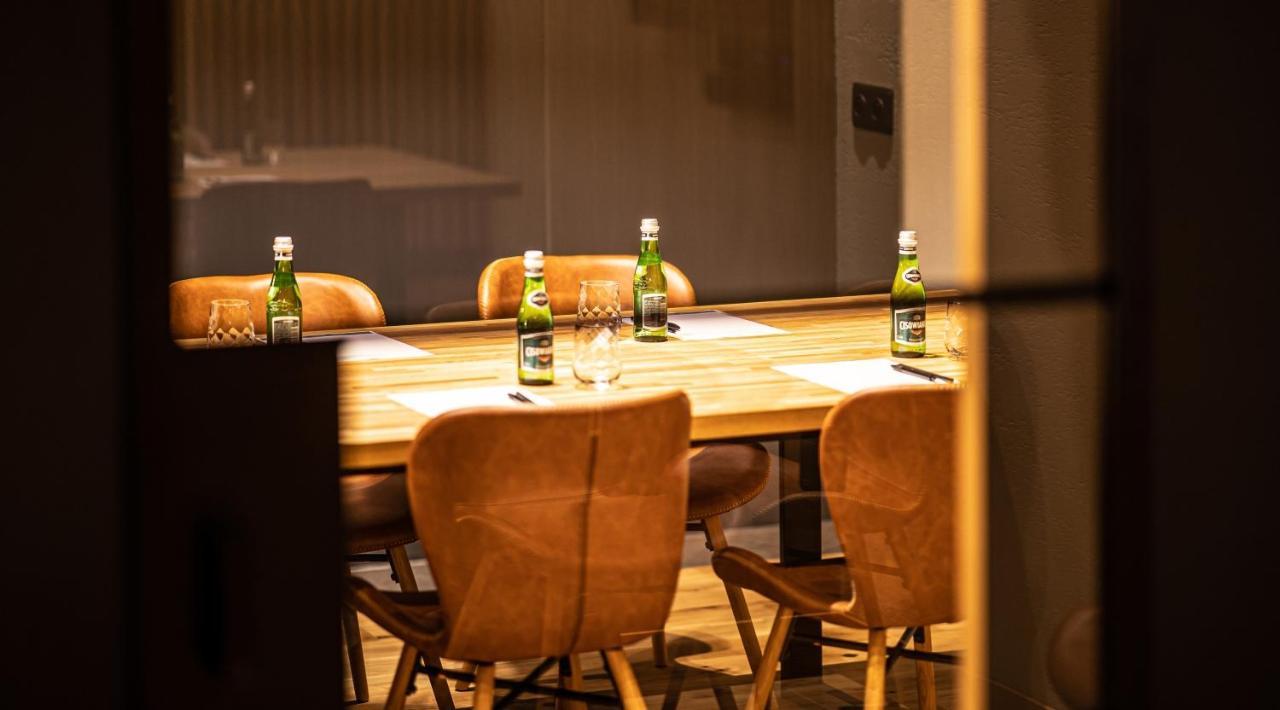 Hotel Marina Club Olsztyn  Exterior photo Meeting room at the hotel