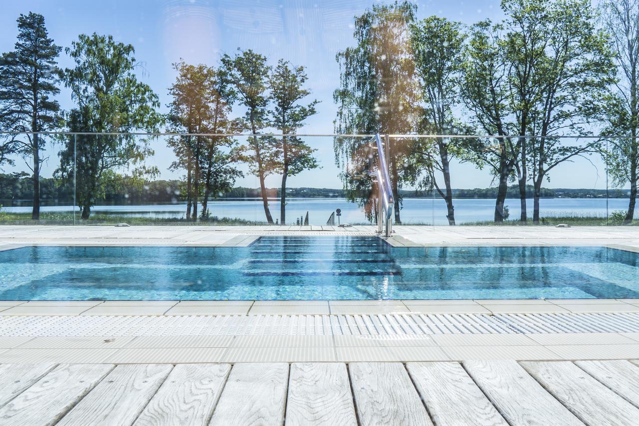 Hotel Marina Club Olsztyn  Exterior photo The swimming pool at the 2012 Olympics